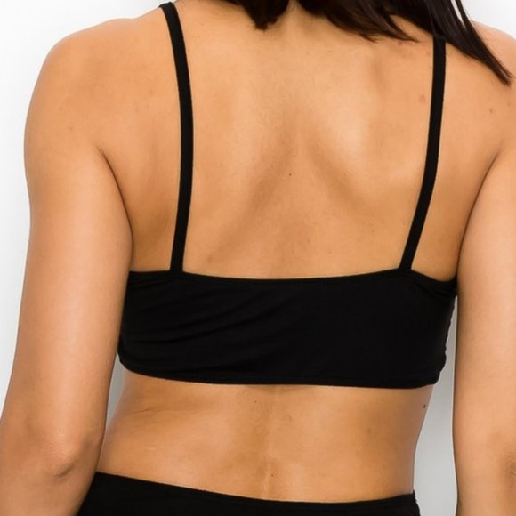 Simply Elegant Women's Black V-Neck Cutout Maxi Dress - Picture 3 of 9